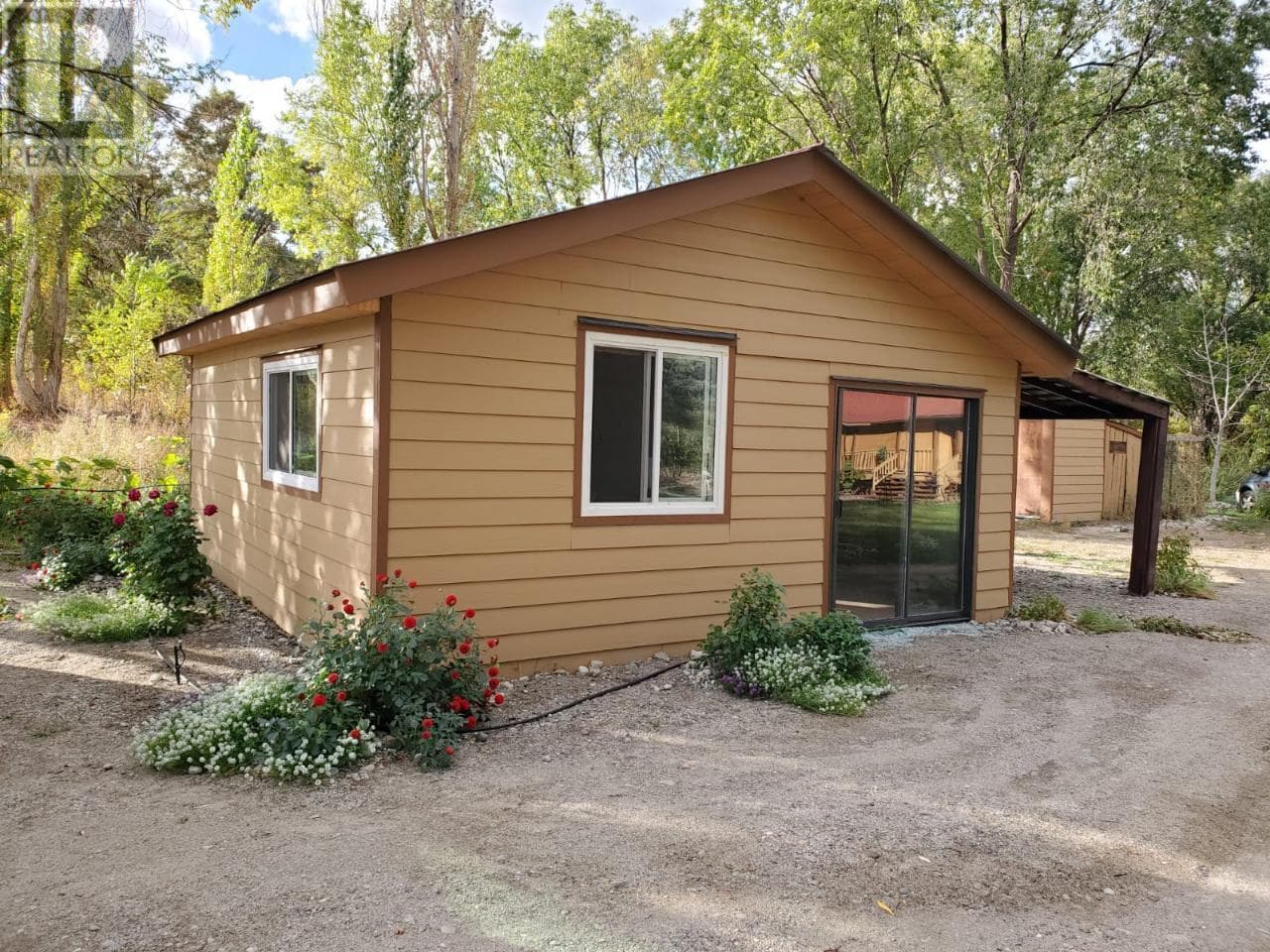 166 PARK RILL ROAD, Interior REALTORS® — photo 2