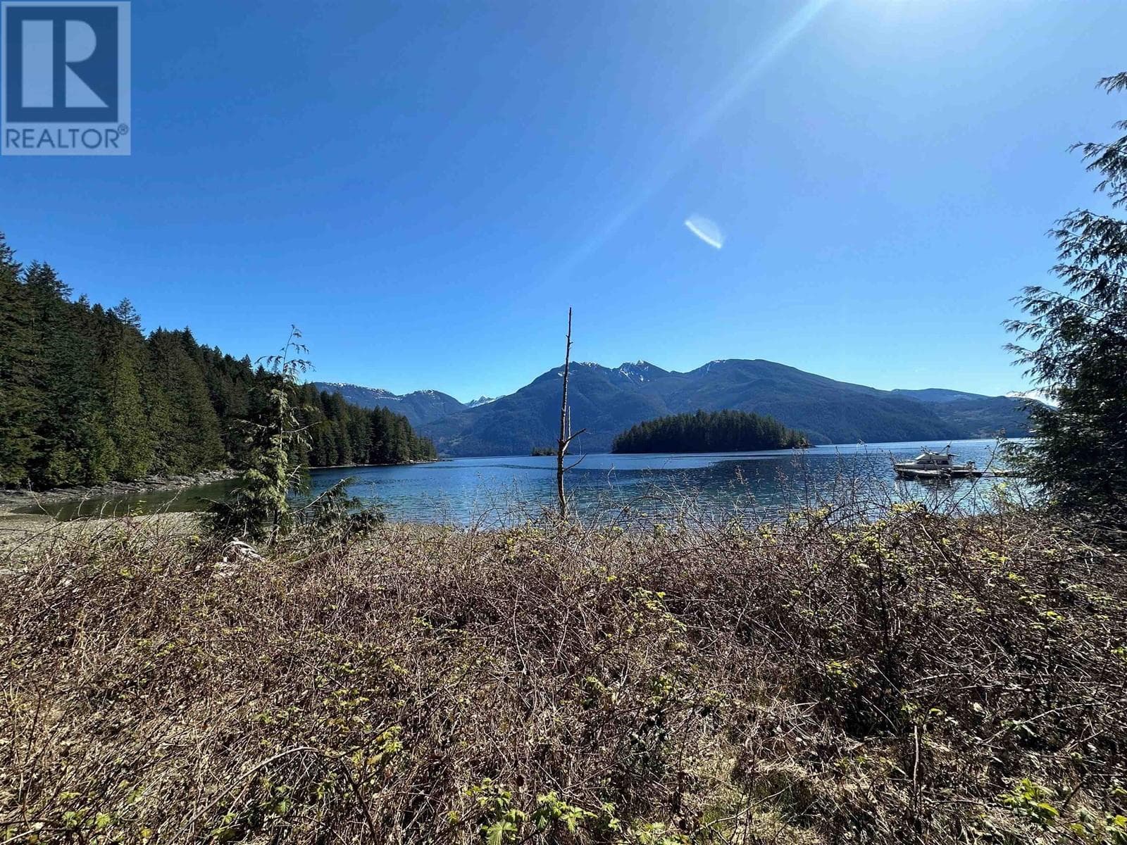 DALE 4055 EAST DARK COVE JERVIS ROAD, Greater Vancouver — photo 5