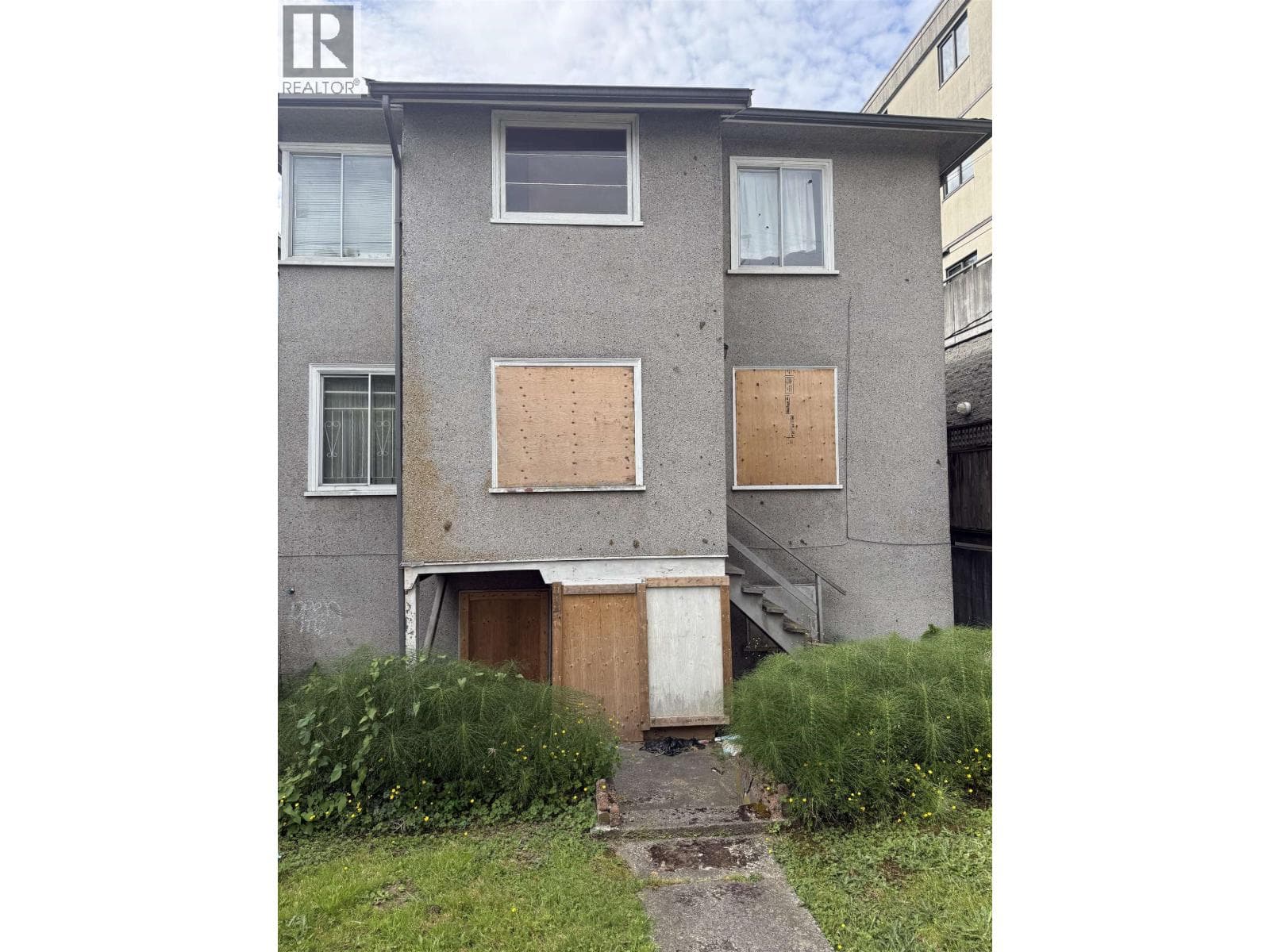 1929 EAST BROADWAY, Greater Vancouver
