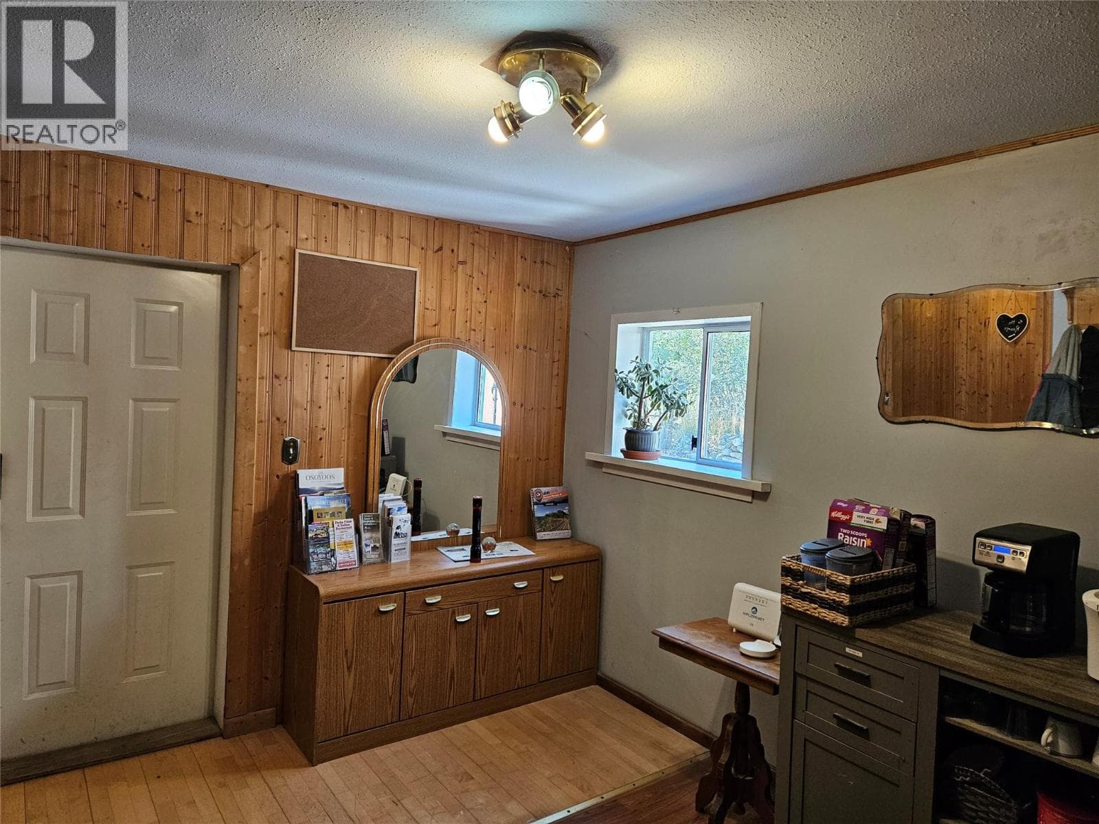 2920 HIGHWAY 3, Interior REALTORS® — photo 3