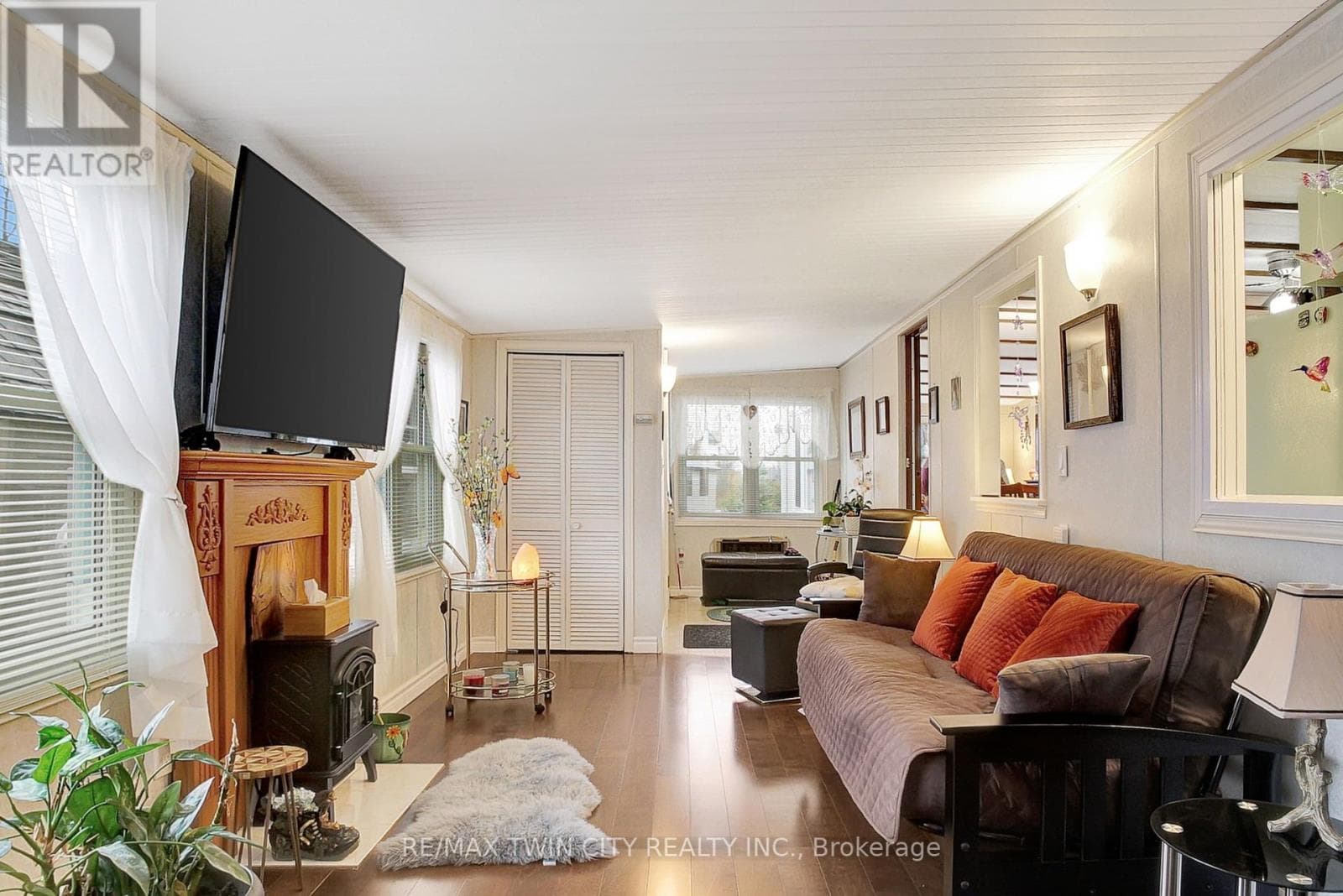 1A - 1429 SHEFFIELD ROAD, Toronto — photo 4