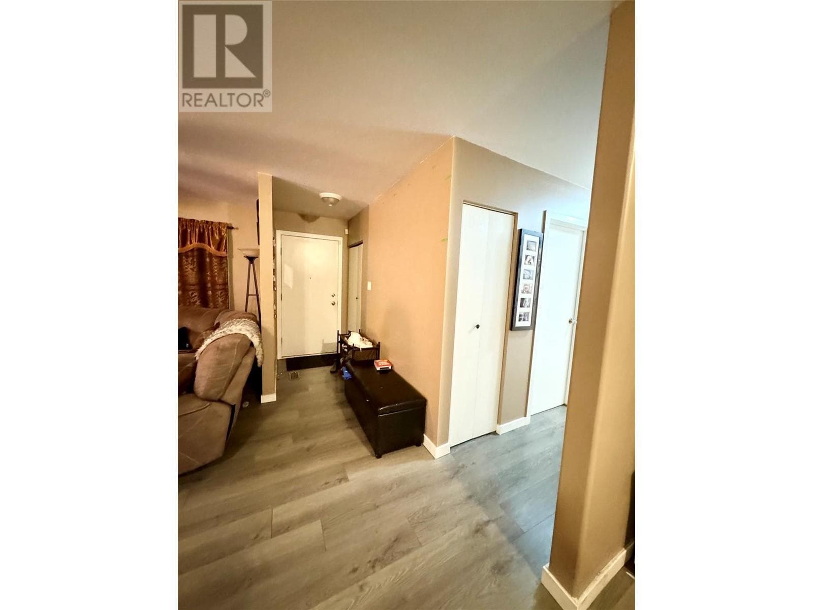 2137 PRIEST AVENUE in