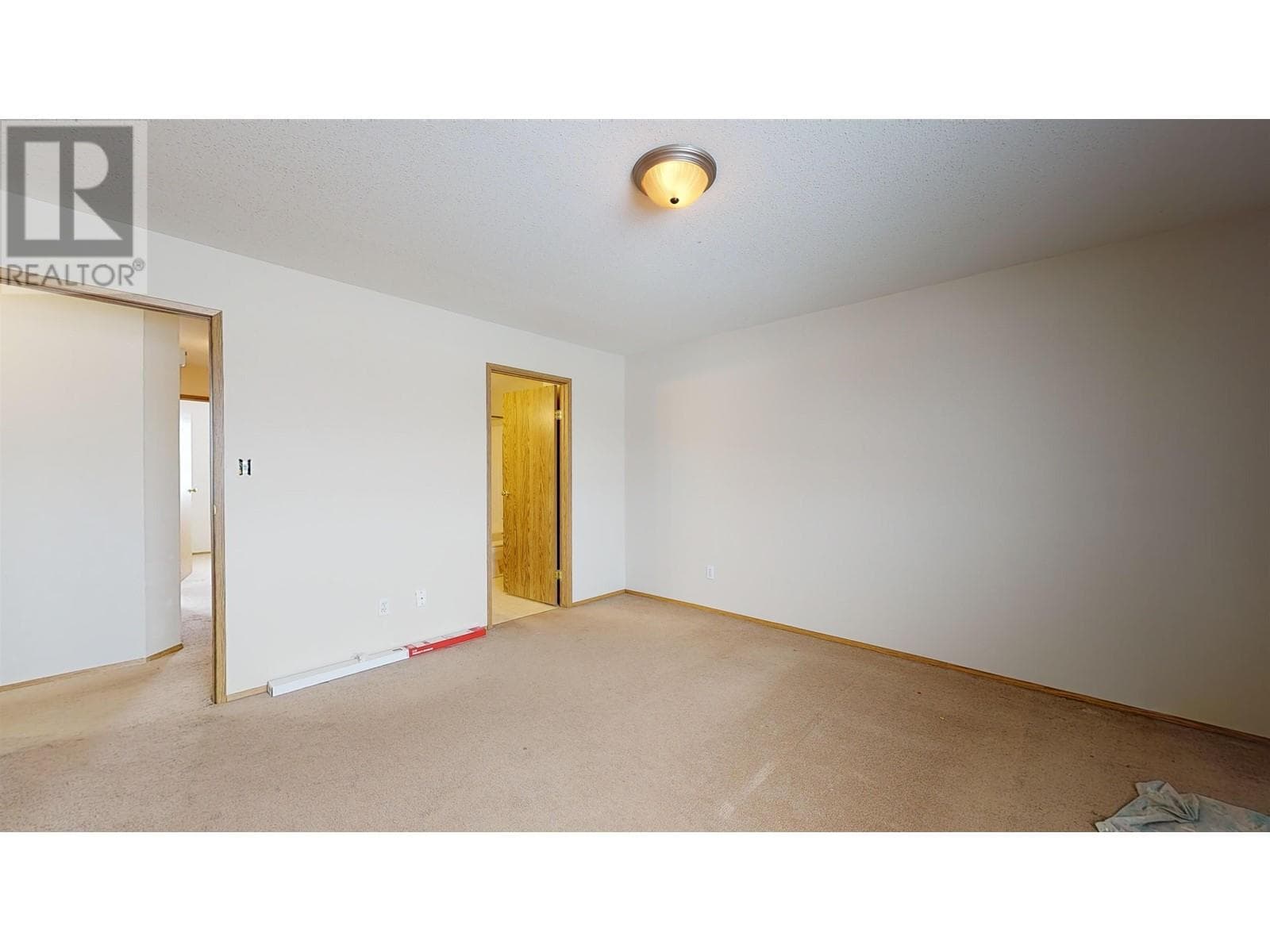 9216 86 STREET — photo 4