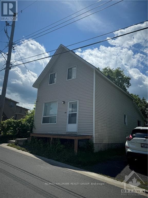 674 POULIOTTE STREET in 