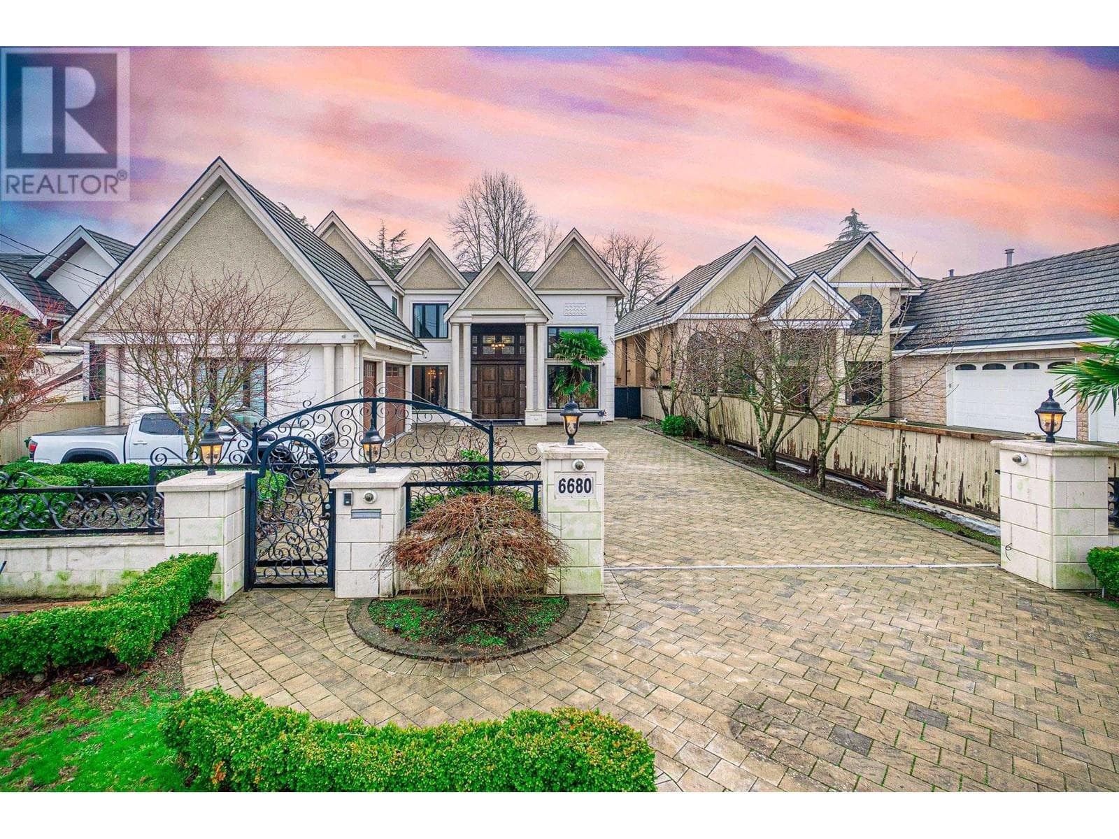 6680 MAPLE ROAD, Greater Vancouver