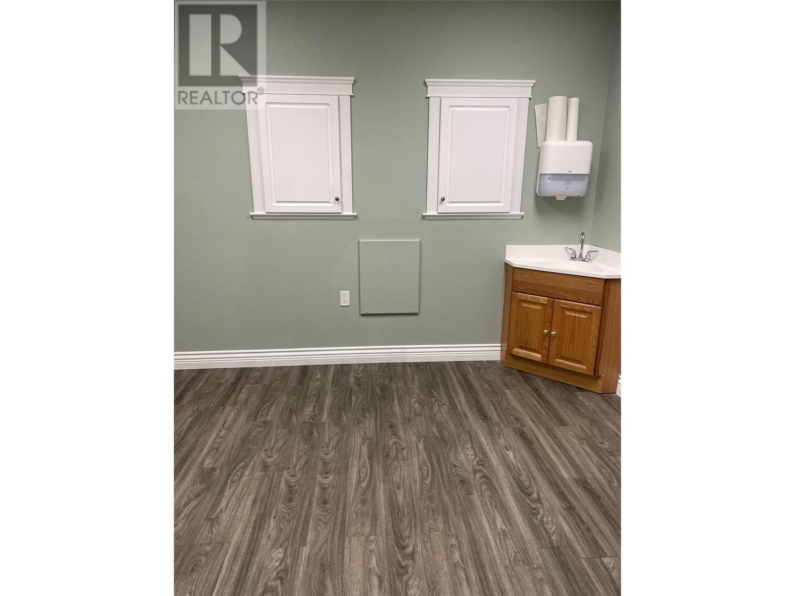 3309 31 Avenue Unit# A, Interior REALTORS® — photo 4