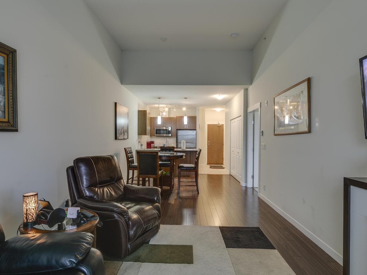 404 2943 NELSON PLAZA, Fraser Valley — photo 4
