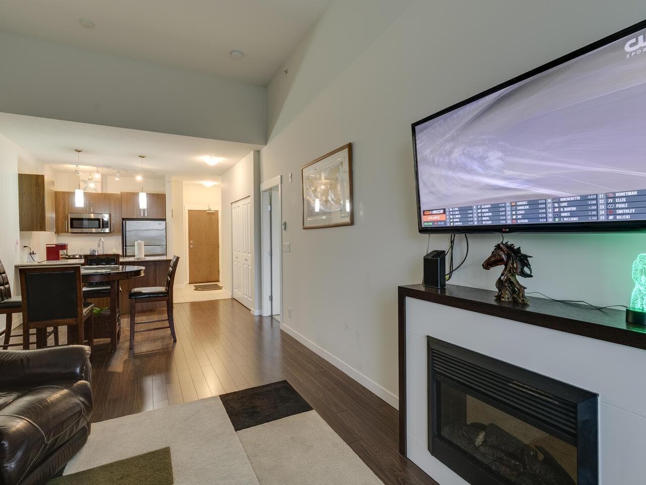 404 2943 NELSON PLAZA, Fraser Valley — photo 5