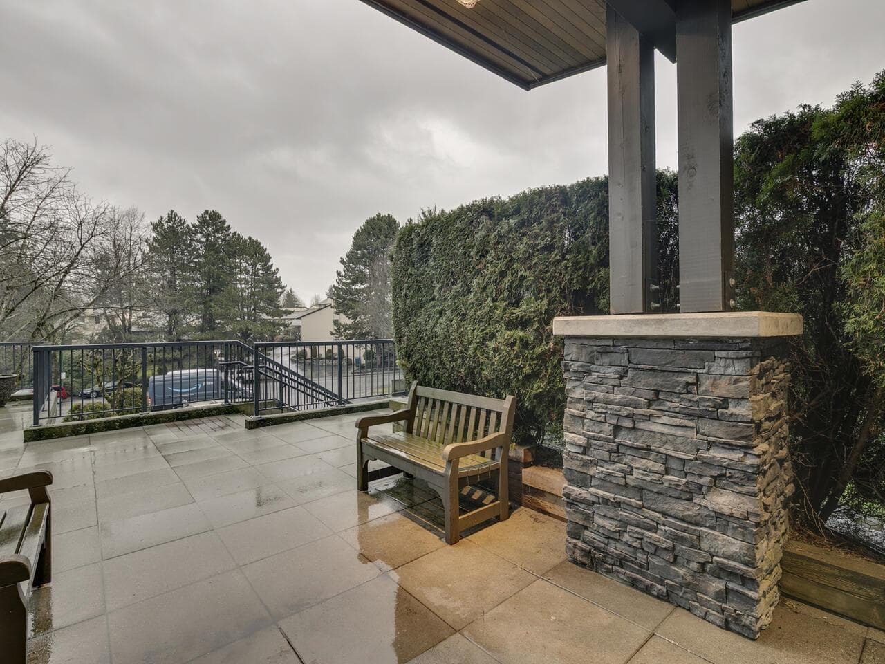 404 2943 NELSON PLAZA, Fraser Valley — photo 2