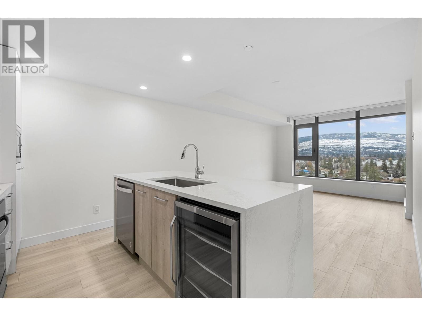 3699 CAPOZZI ROAD UNIT 1106, Interior REALTORS® — photo 3