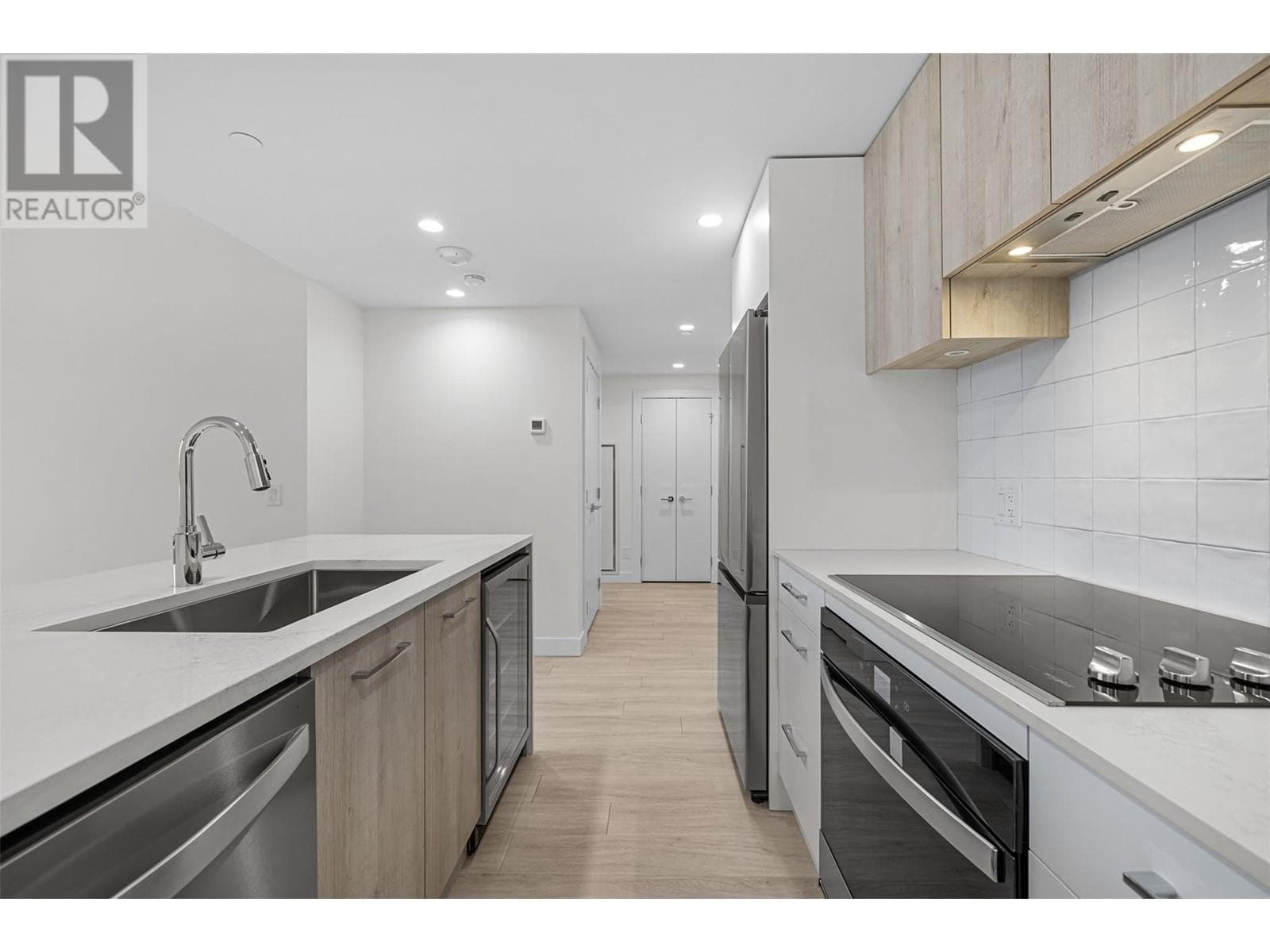 3699 CAPOZZI ROAD UNIT 1106, Interior REALTORS® — photo 4