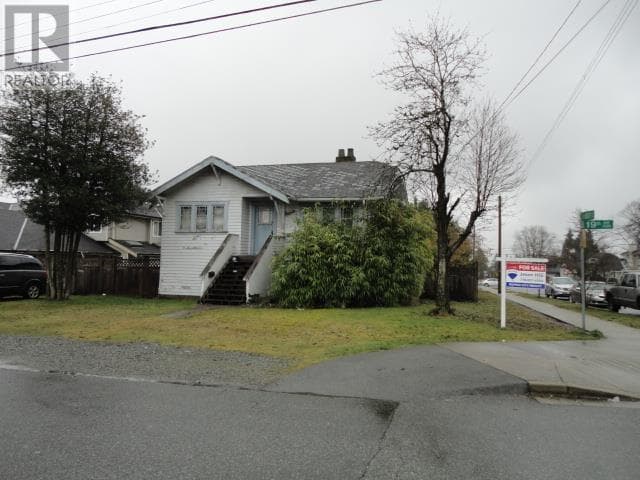 7506 19TH AVENUE, Greater Vancouver — photo 4