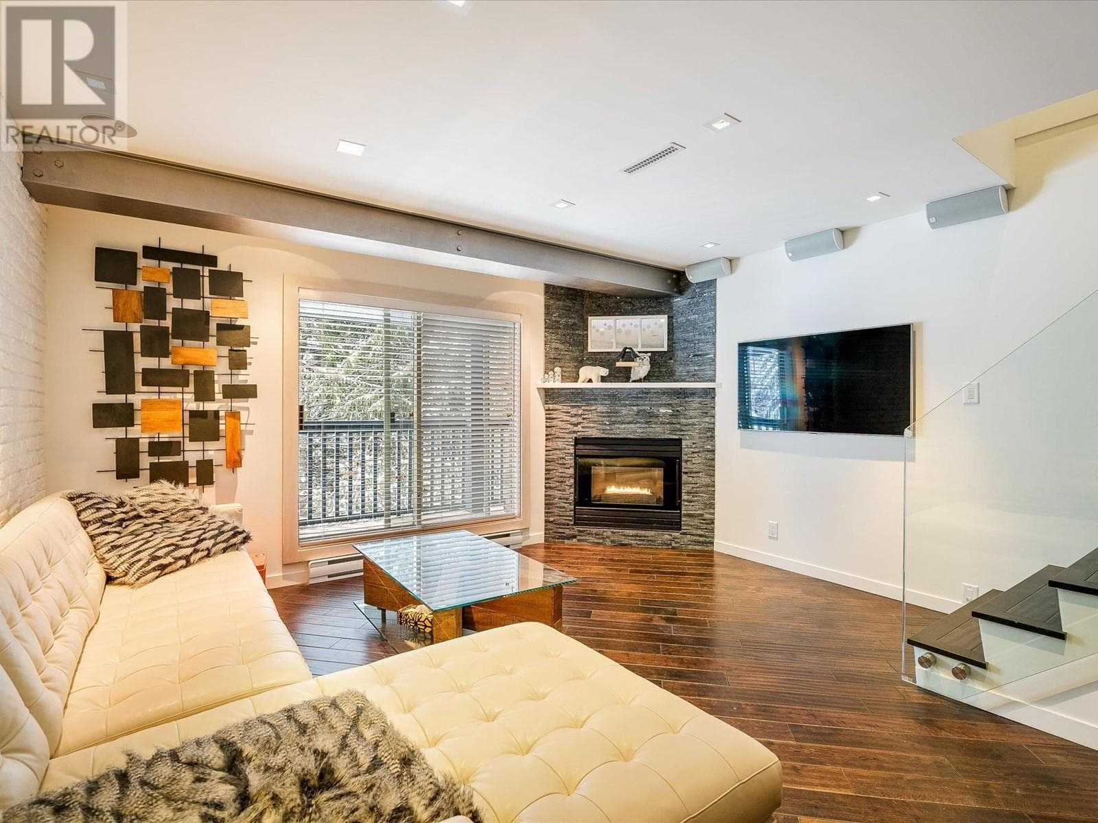 4 3102 PANORAMA RIDGE in 