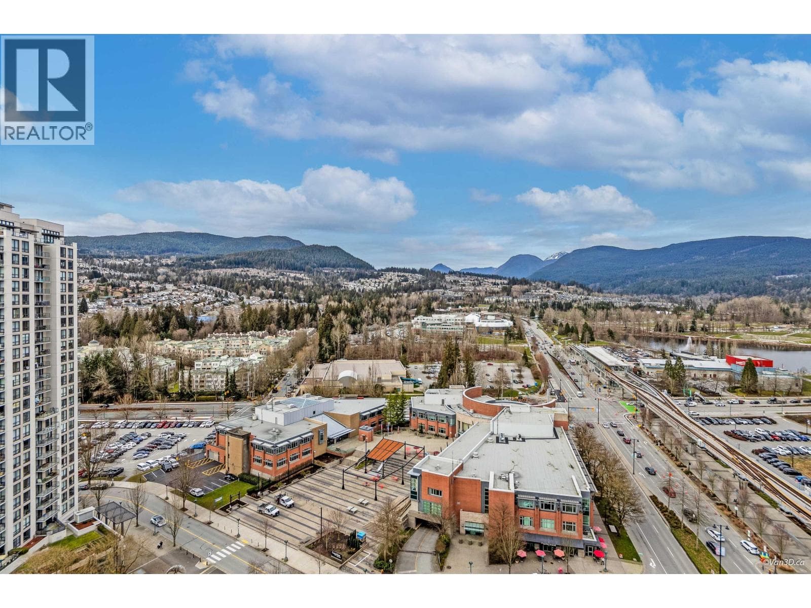 2208 3007 GLEN DRIVE, Greater Vancouver — photo 3