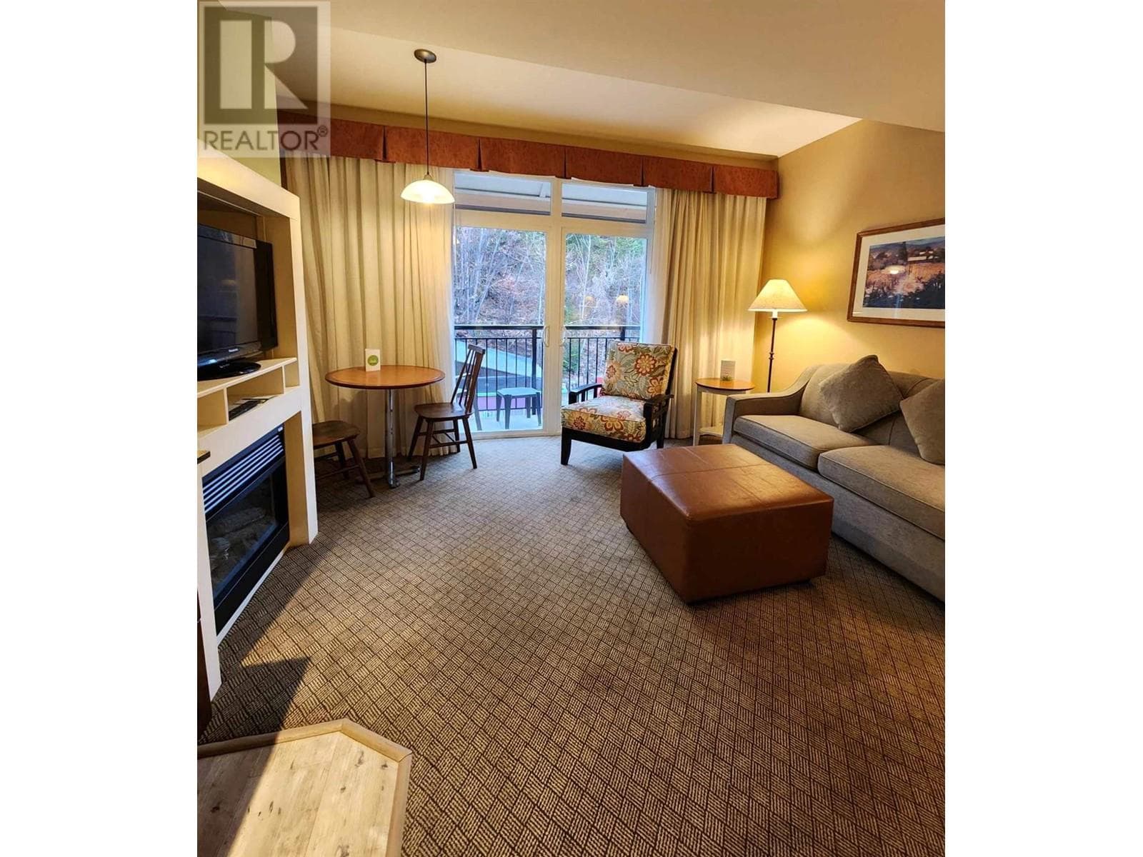 13011 Lakeshore Drive Unit# 363, Interior REALTORS® — photo 4