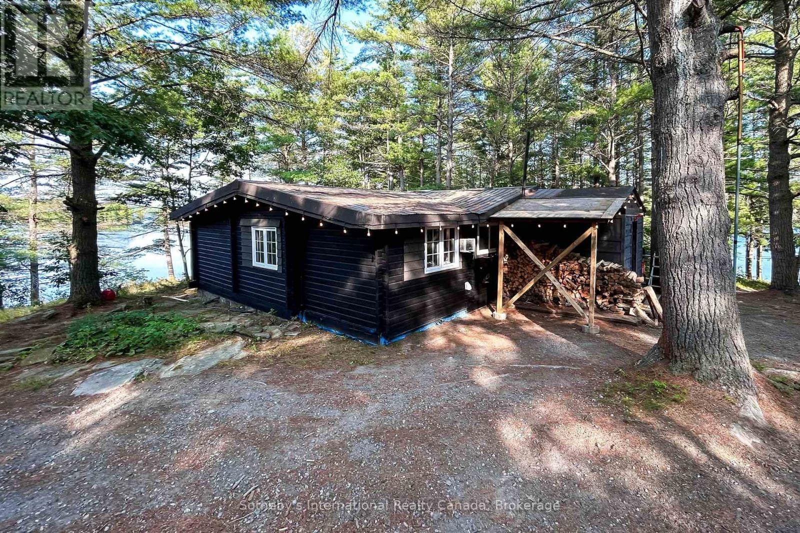 6198 GO HOME LAKE SHORE in 
