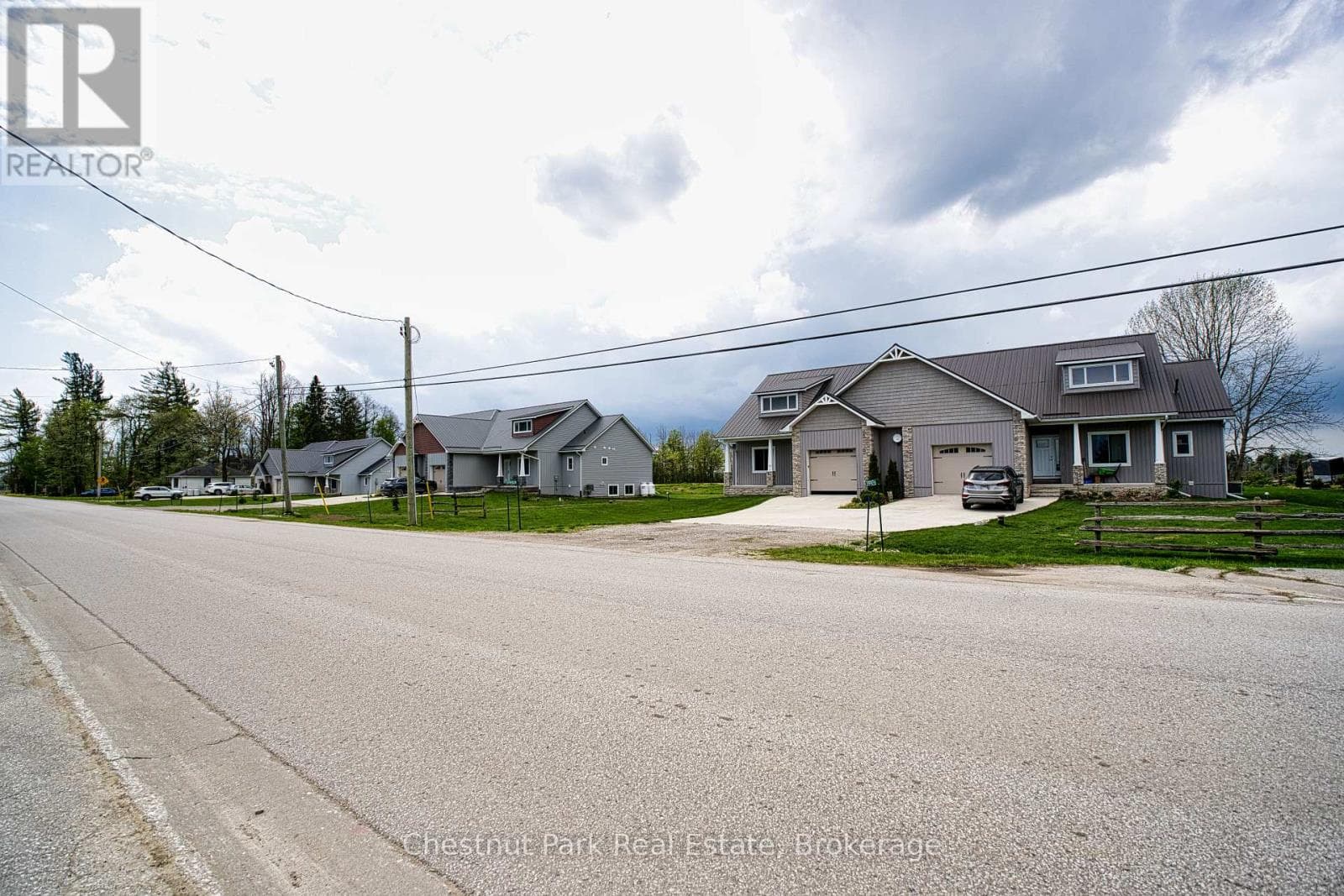 319916-319926 KEMBLE ROCK ROAD, OnePoint — photo 5