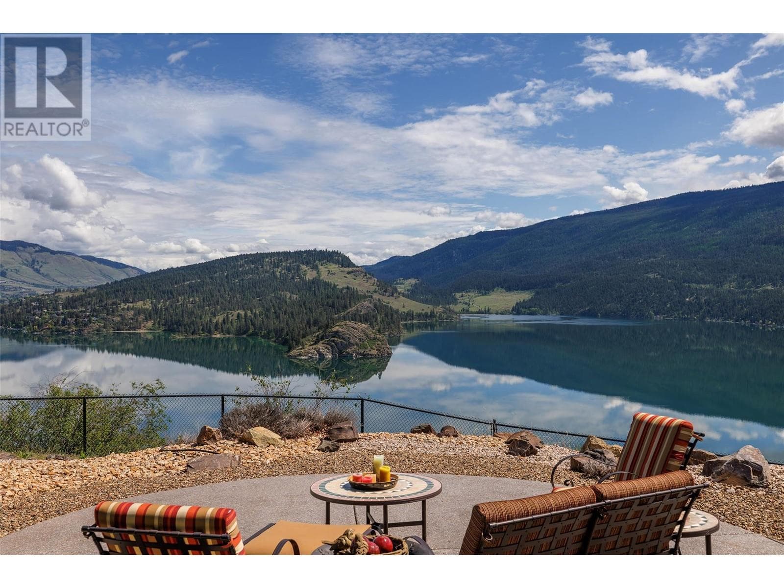 315 KALAMALKA LAKEVIEW DRIVE UNIT 1, Interior REALTORS® — photo 2