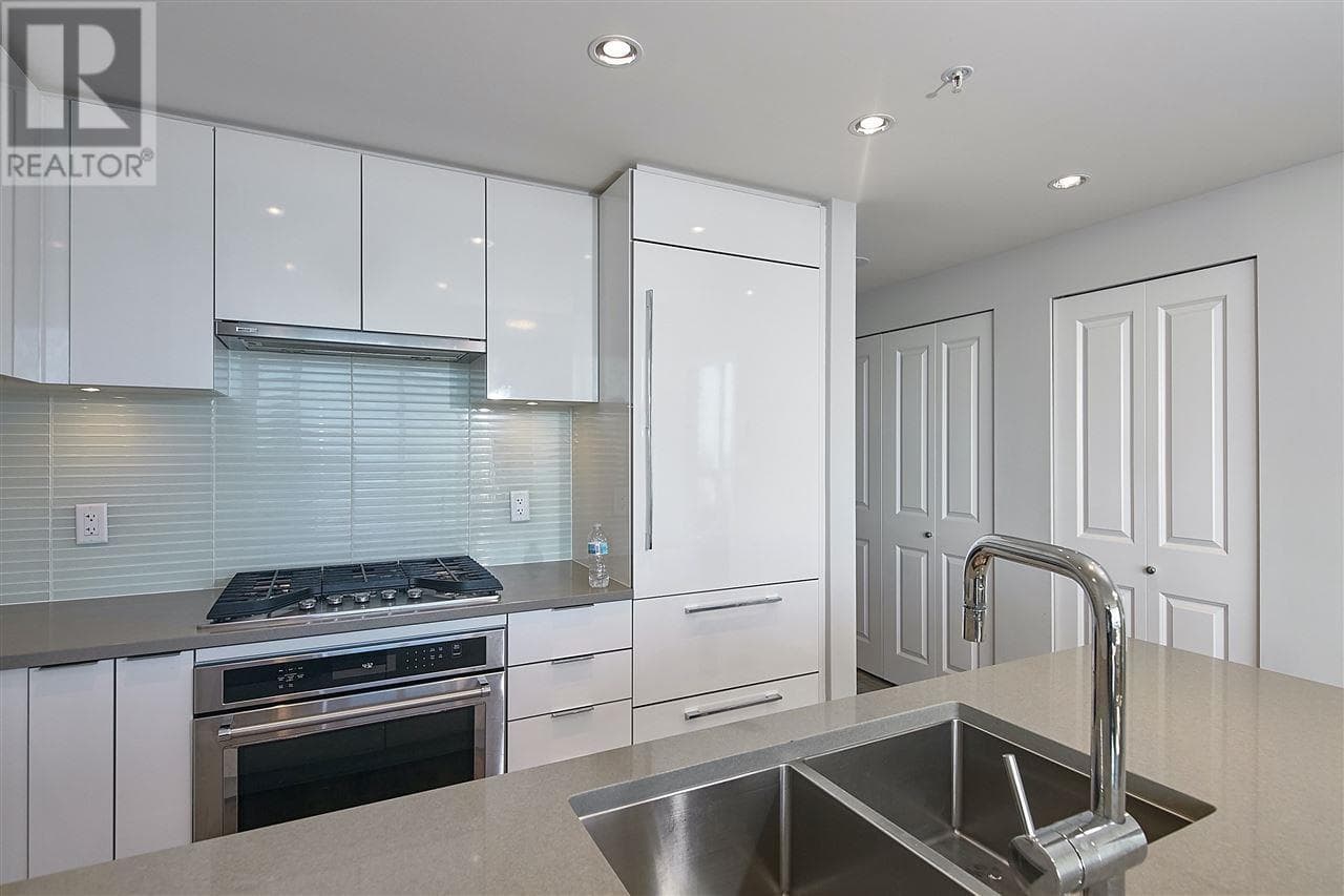 801 6638 DUNBLANE AVENUE, Greater Vancouver — photo 2