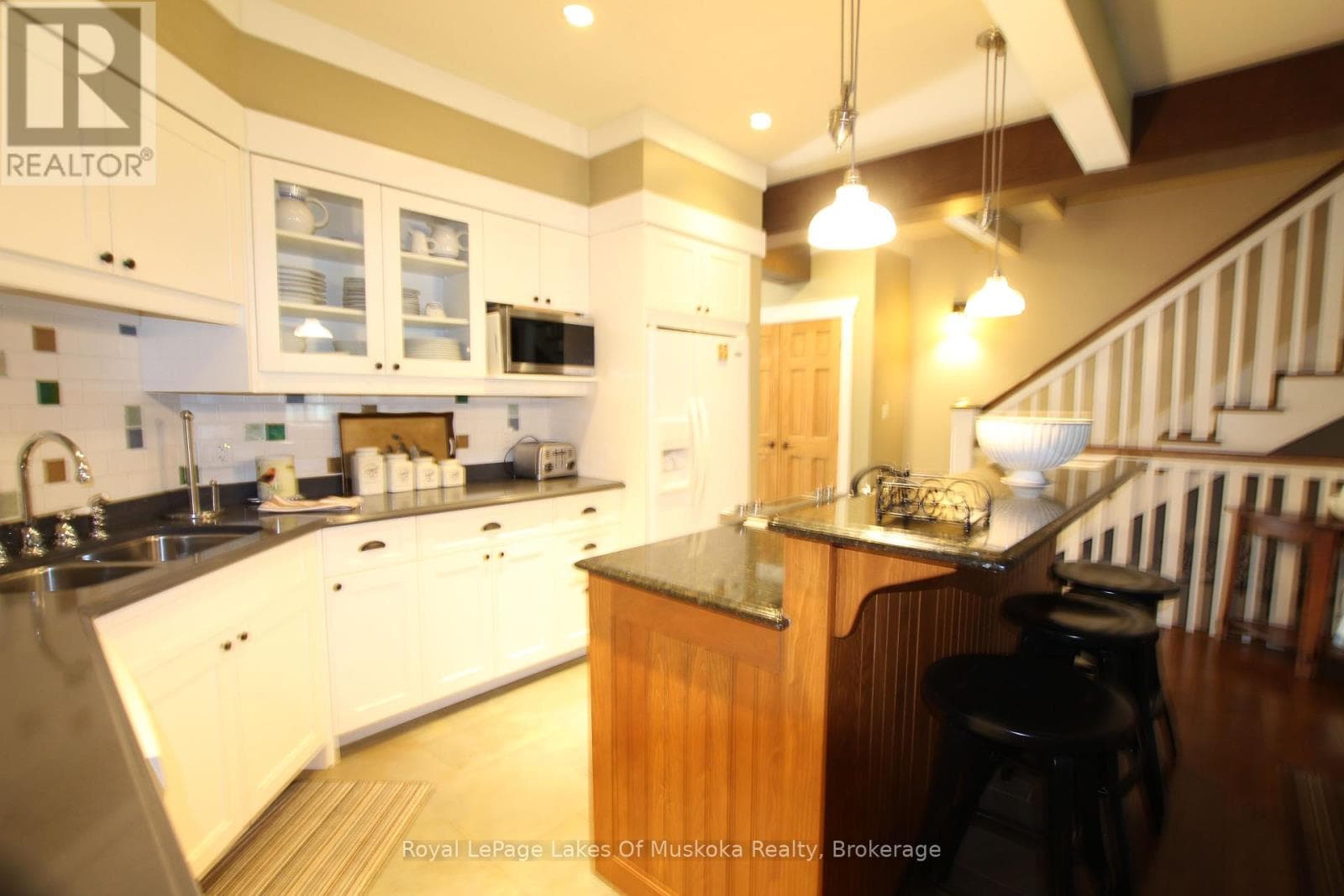V 14 W 3 - 1020 BIRCH GLEN ROAD, OnePoint — photo 4
