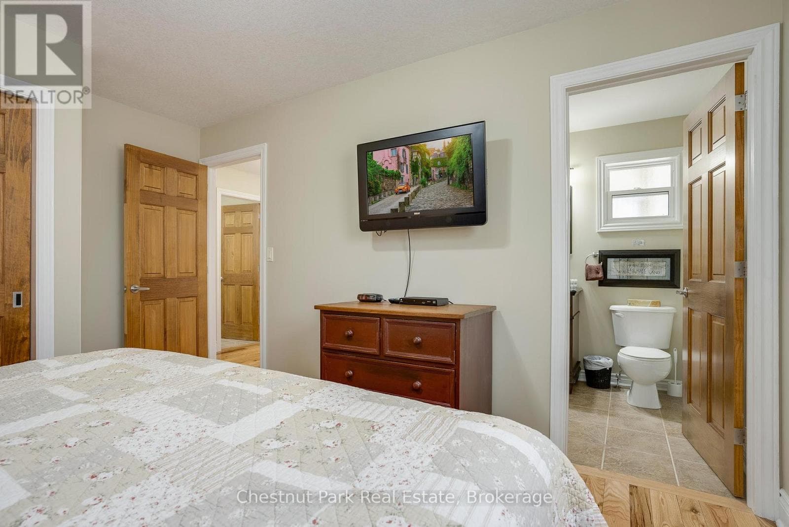 111-2 - 1052 RAT BAY ROAD, OnePoint — photo 4