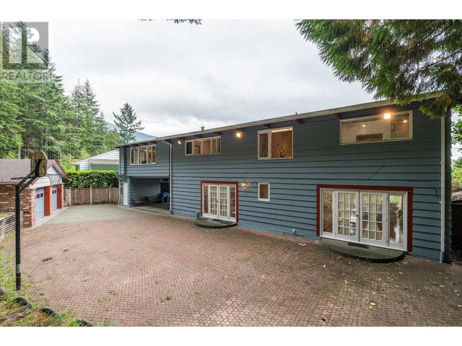 72 BONNYMUIR DRIVE, Greater Vancouver — photo 5