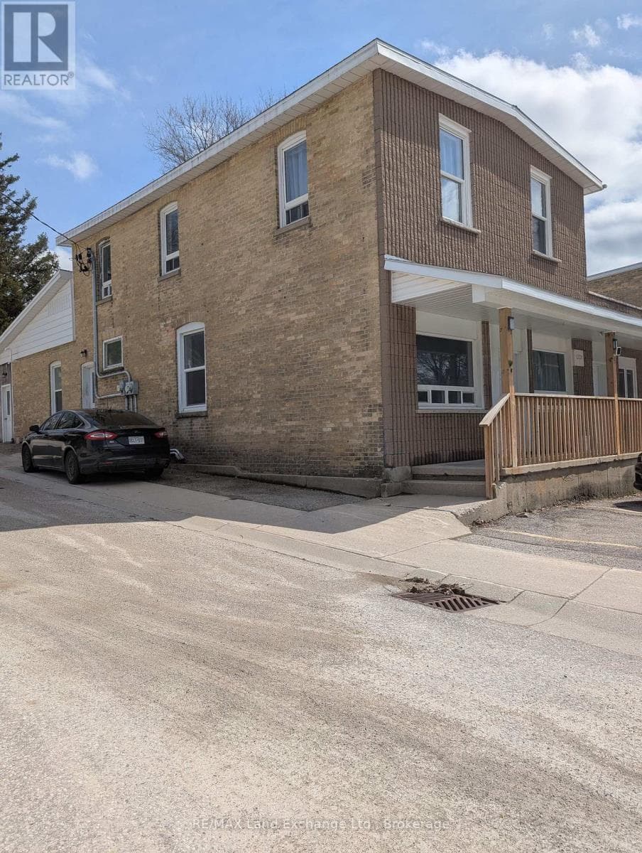 1220 BRUCE ROAD 12, OnePoint — photo 5