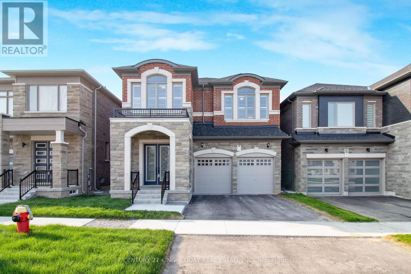 38 TIPP DRIVE in The Hill