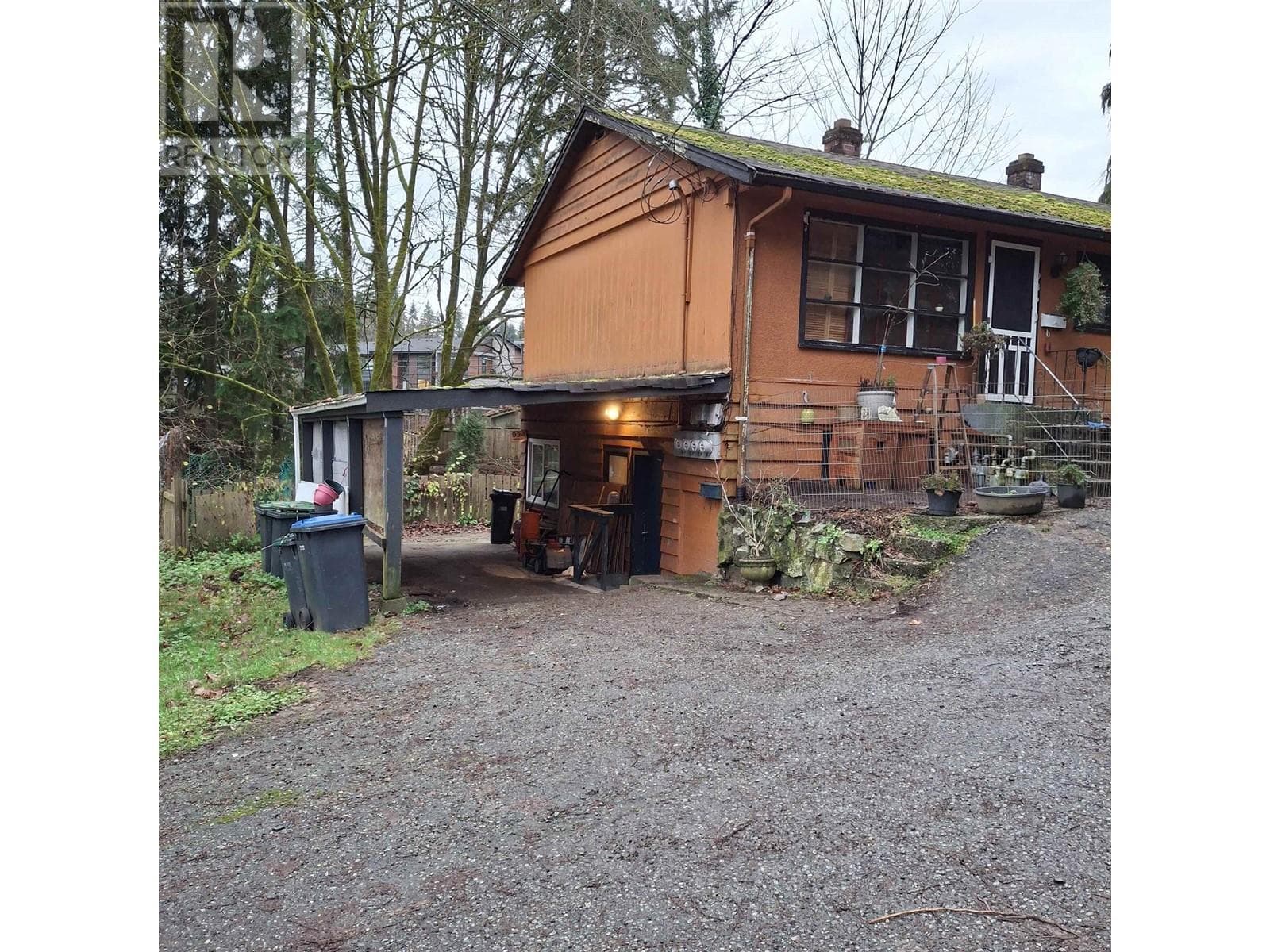 934-938 CLARKE ROAD, Greater Vancouver — photo 2