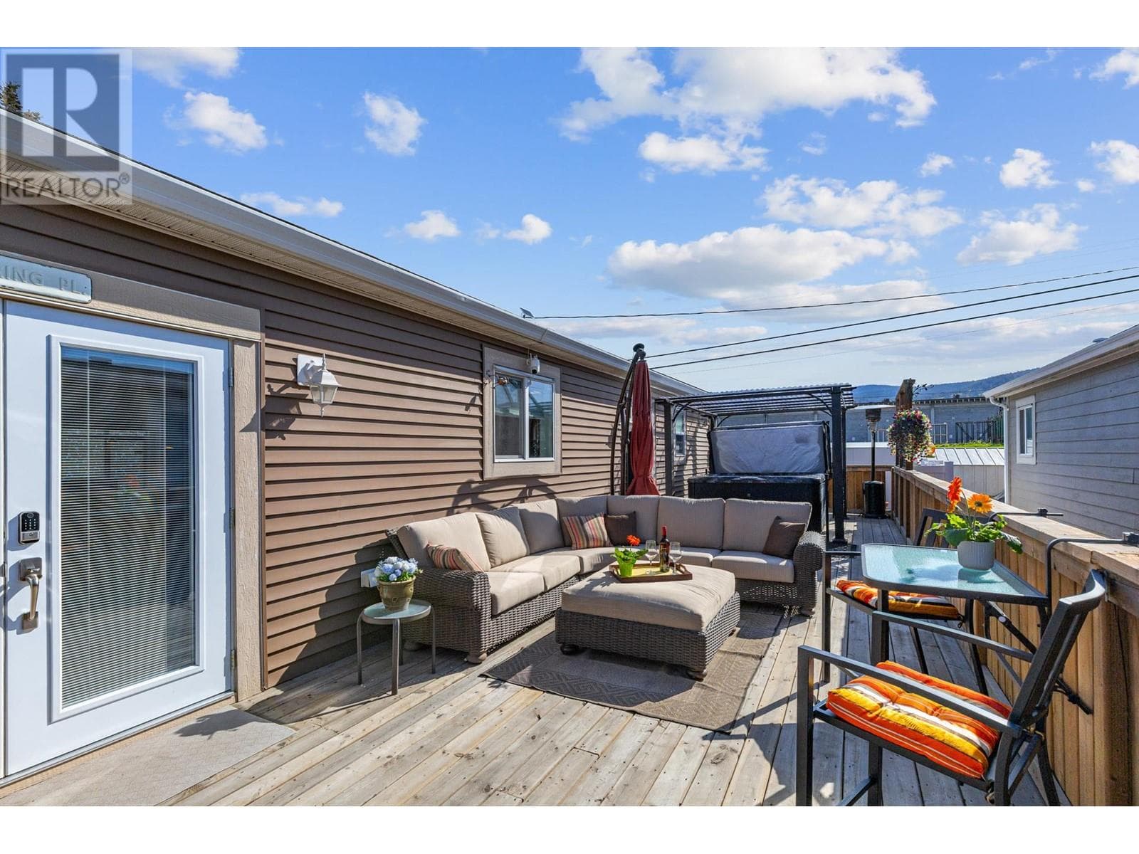 9020 JIM BAILEY ROAD UNIT 167, Interior REALTORS® — photo 2