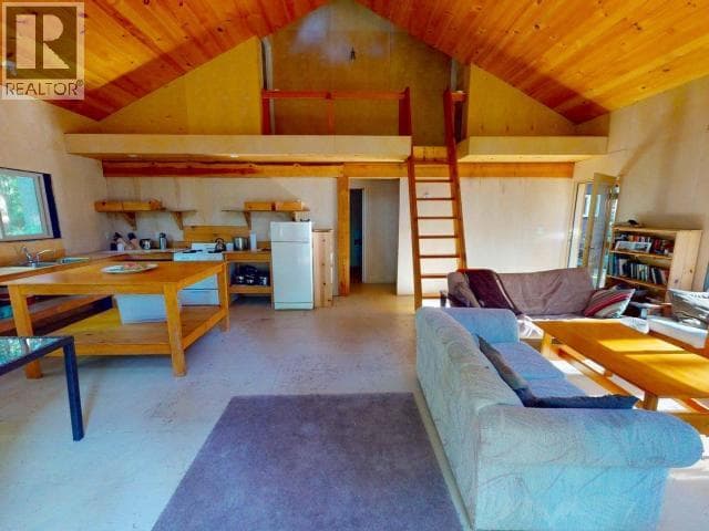 1157 TENNYSON RD, Powell River — photo 3
