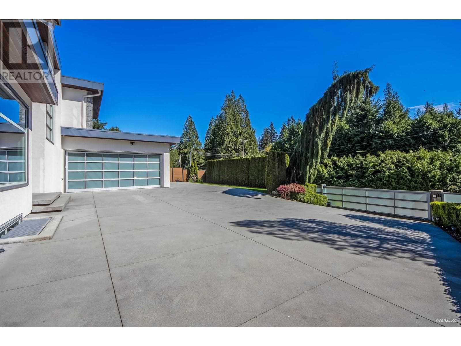 3771 SOUTHRIDGE AVENUE, Greater Vancouver — photo 4