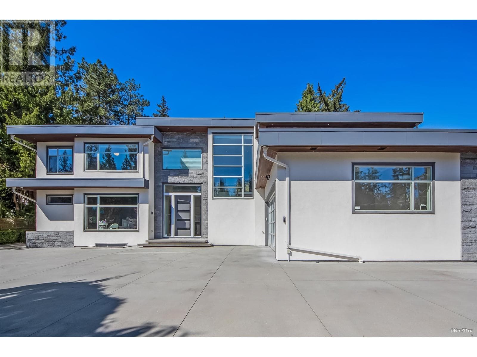 3771 SOUTHRIDGE AVENUE, Greater Vancouver — photo 3