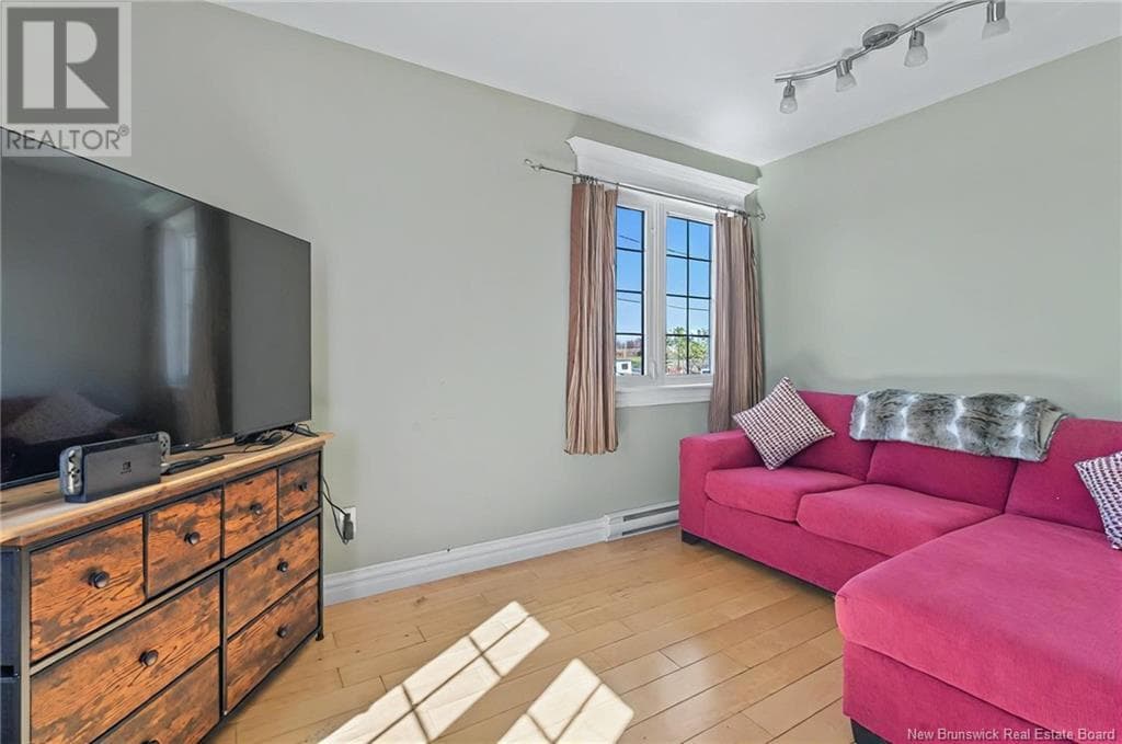 50 ROAD MITTON in 