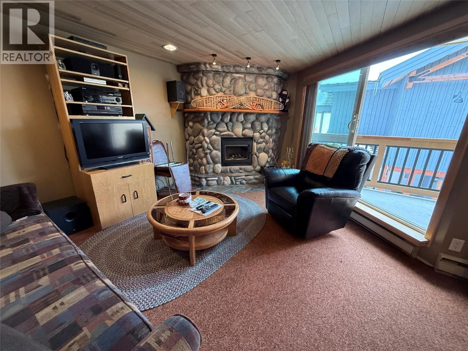 330 STRAYHORSE ROAD UNIT 205, Interior REALTORS® — photo 5