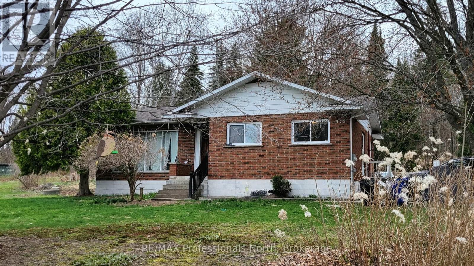542 HIGHWAY 60, OnePoint — photo 2