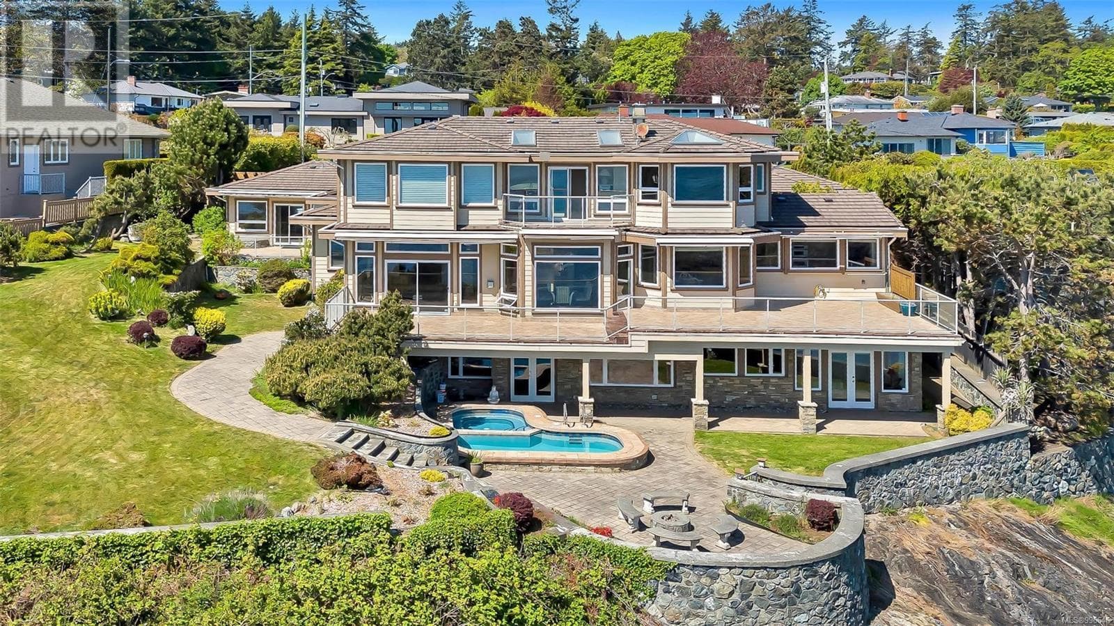 4461 SHORE WAY, Victoria — photo 3