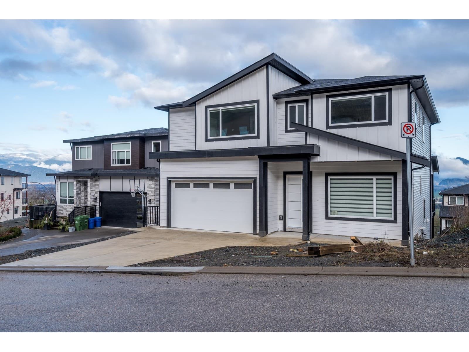 51097 FARMERS WAY EASTERN HILLSIDES, Chilliwack — photo 2