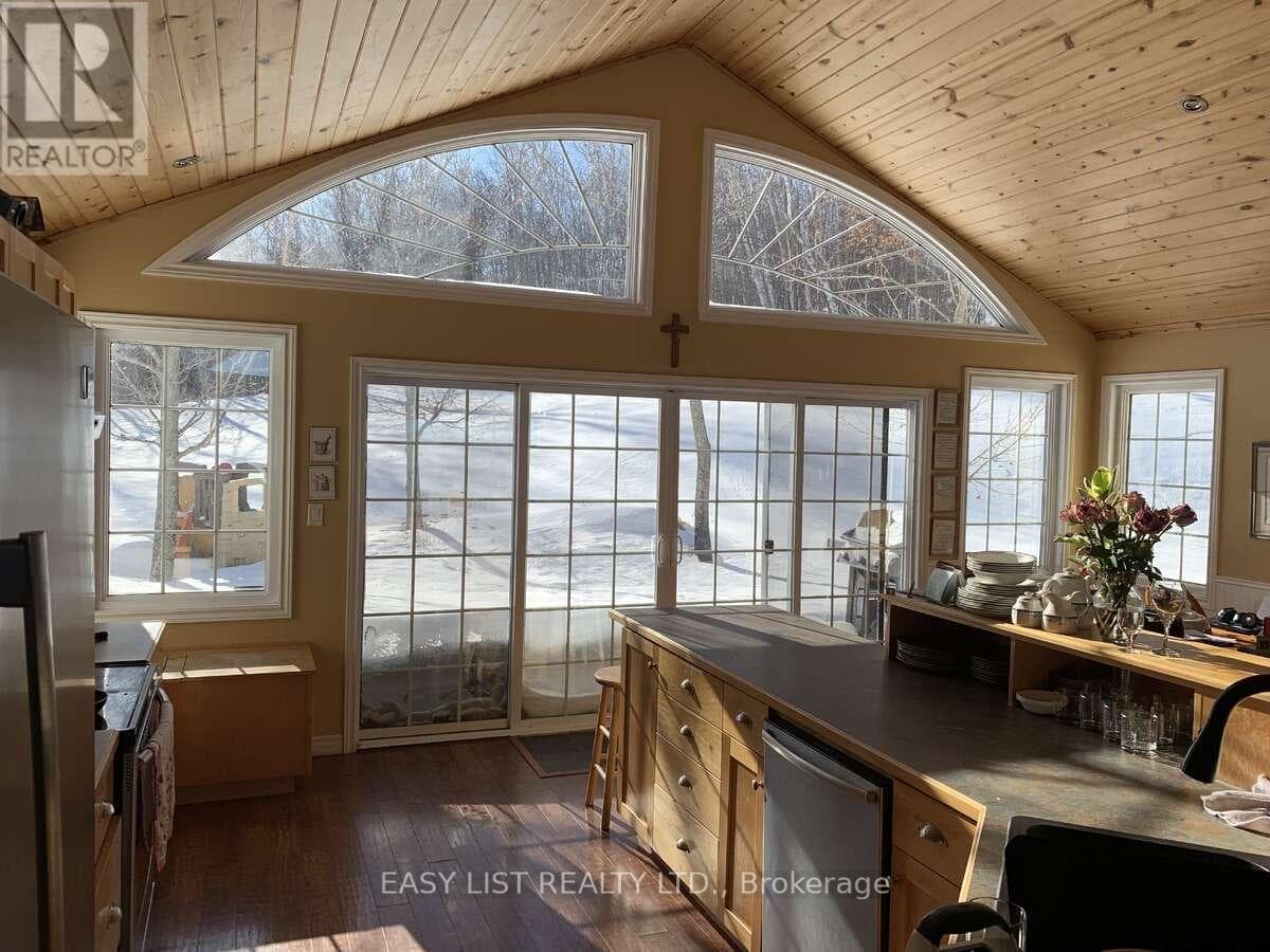 535 PERRIER ROAD, Ottawa — photo 3