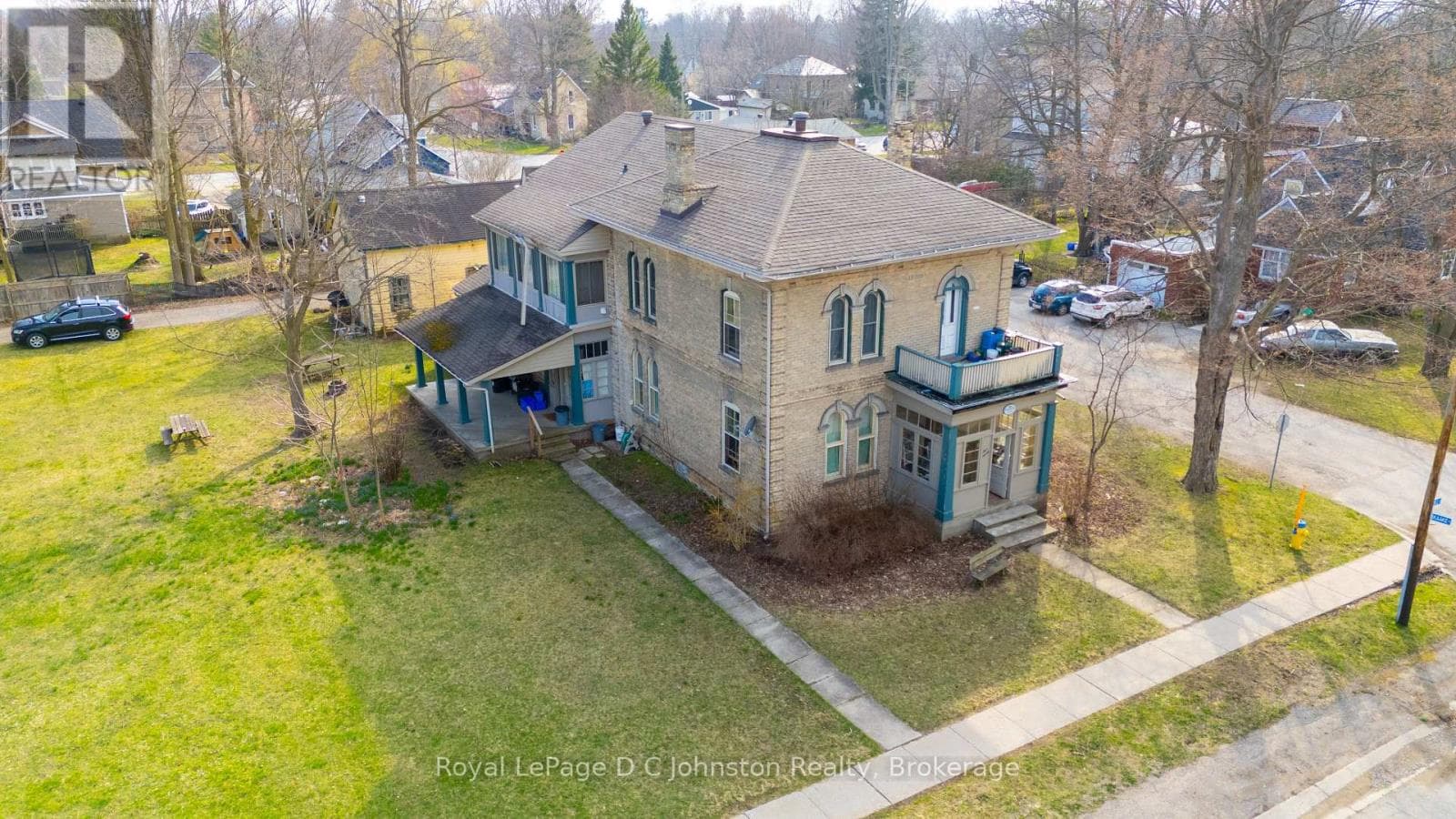 #1, #2, #3, #4 - 490 MILL STREET in