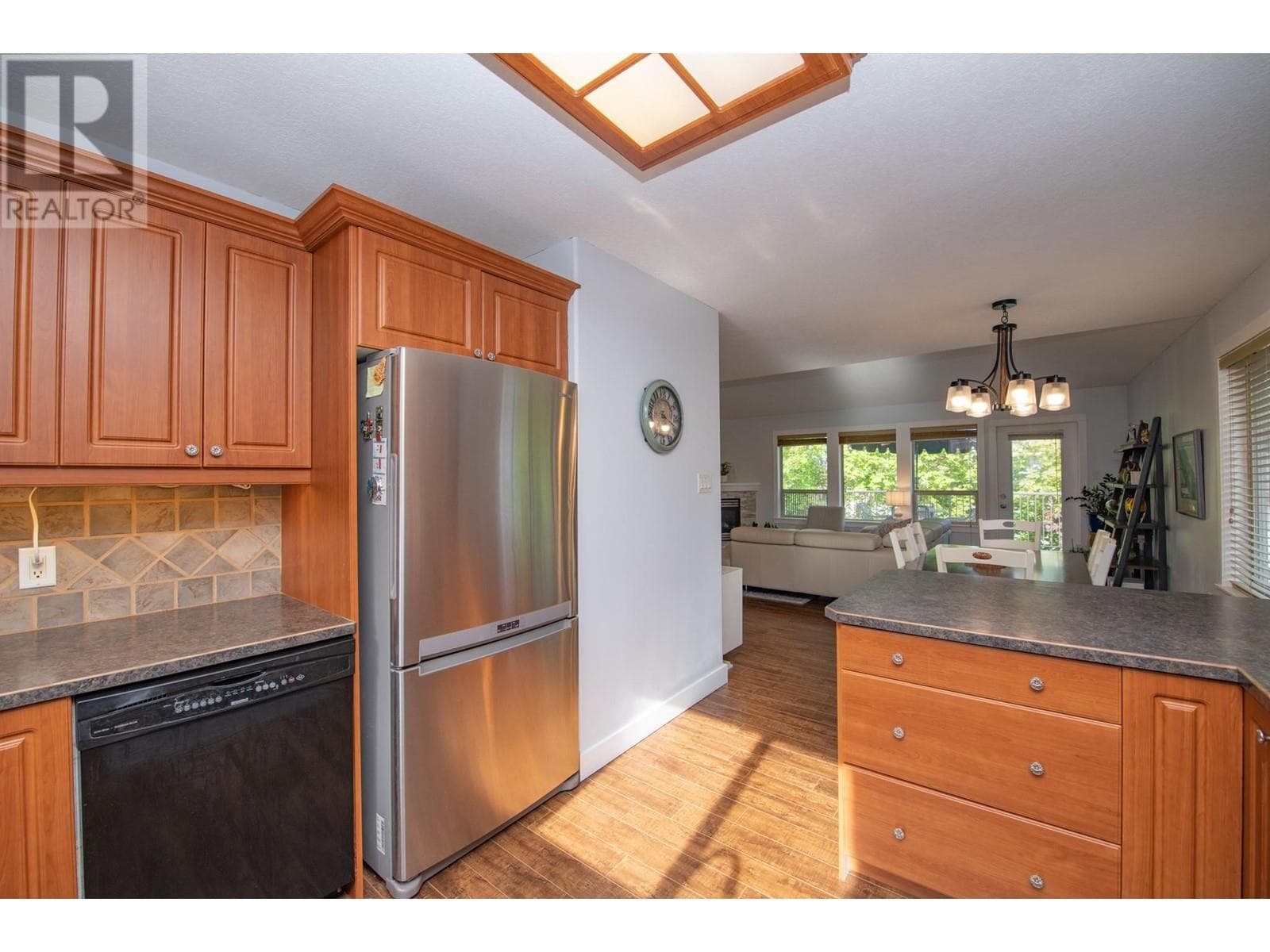 1927 SKYVIEW CRESCENT, Interior REALTORS® — photo 5