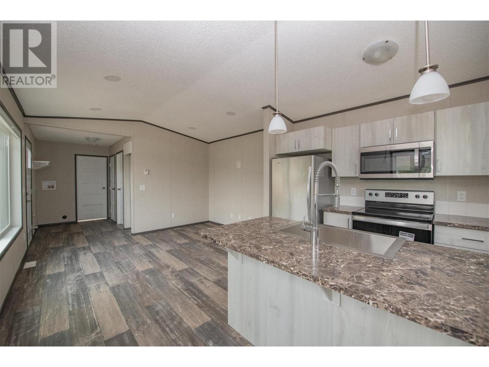 15401 KALAMALKA ROAD UNIT 151, Interior REALTORS® — photo 5