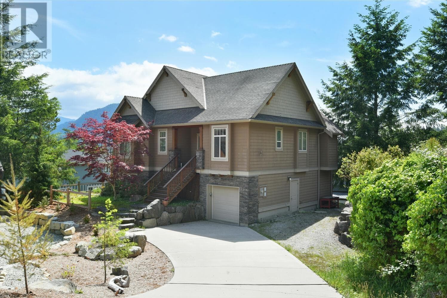 39 4622 SINCLAIR BAIE ROAD in 