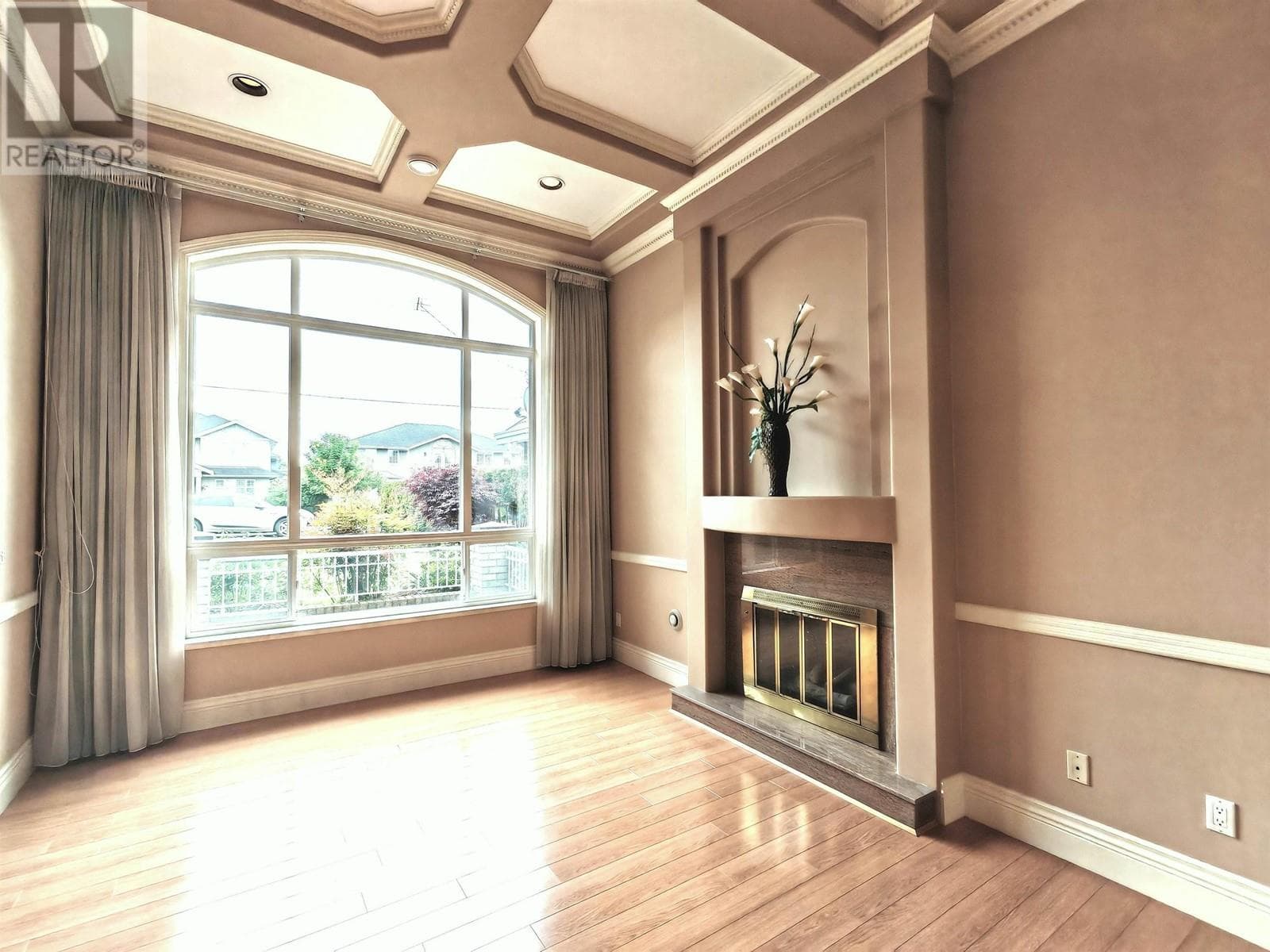 6451 COMSTOCK ROAD, Greater Vancouver — photo 2