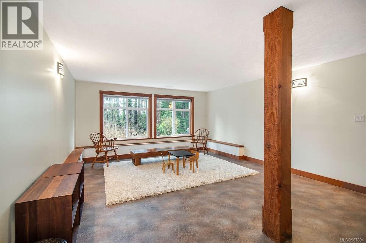 3065 MARTIN ROAD — photo 3