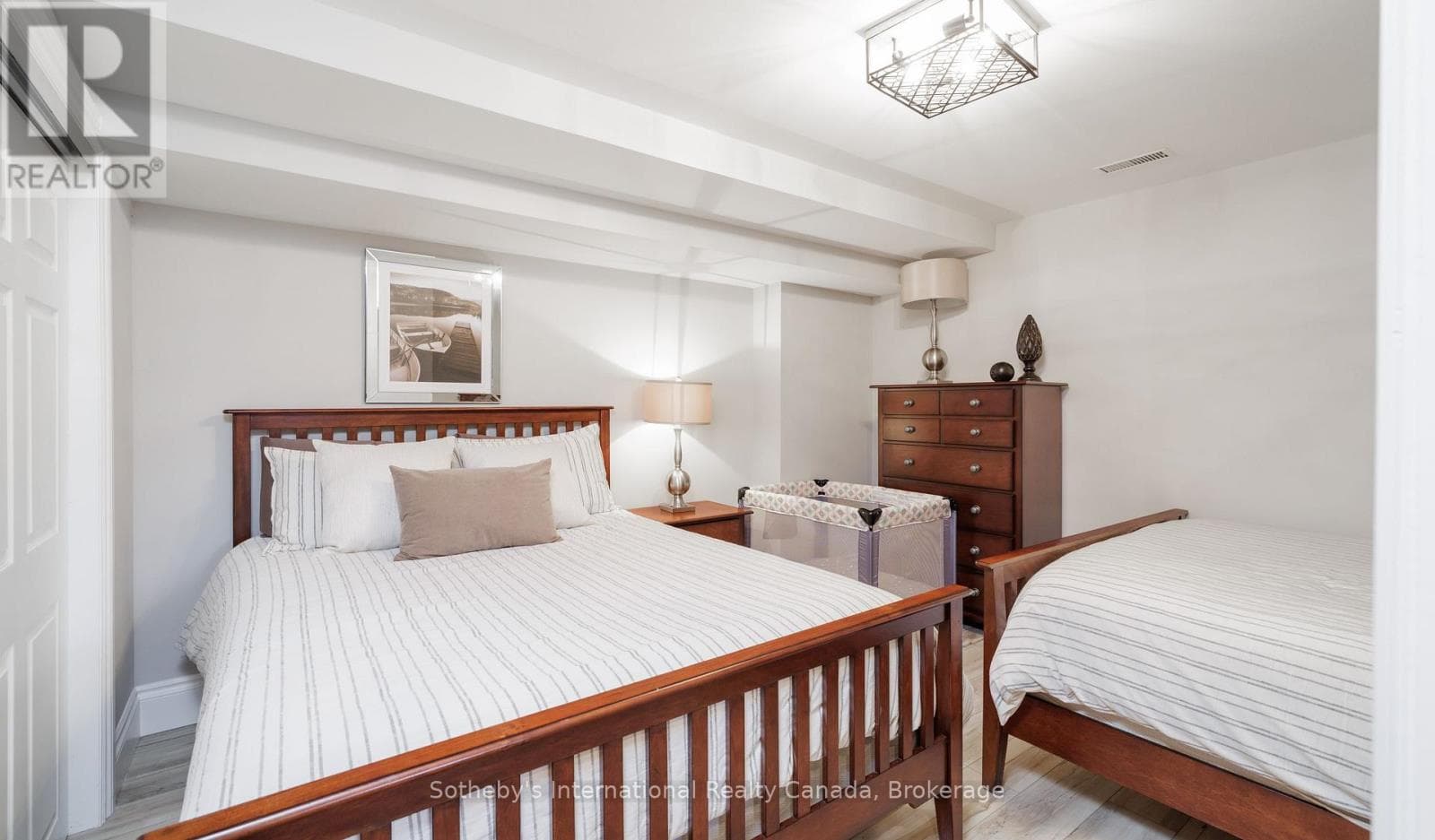 427 WEST BROWNS ROAD, OnePoint — photo 4