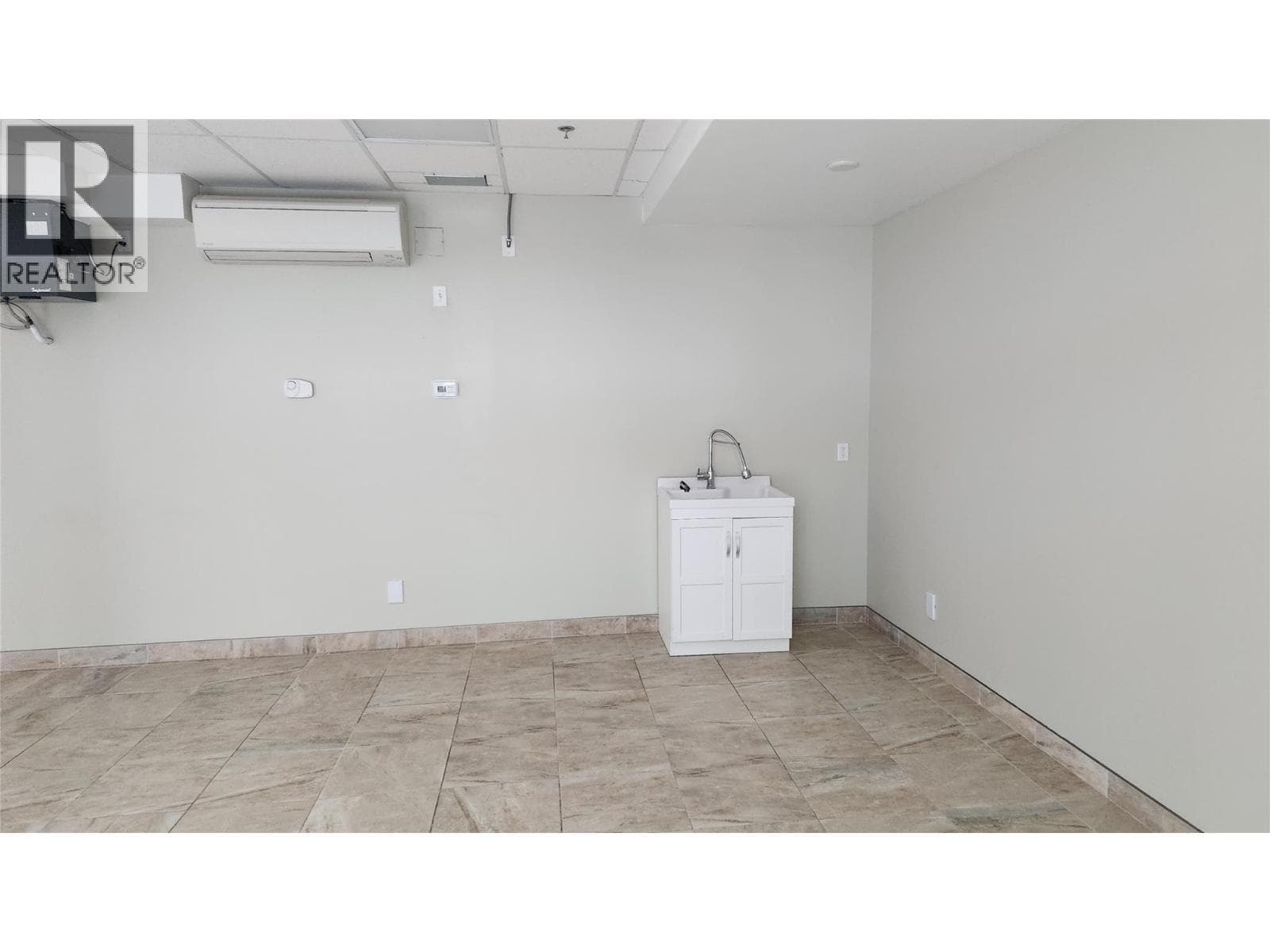 535 MAIN Street Unit# 135, Interior REALTORS® — photo 5