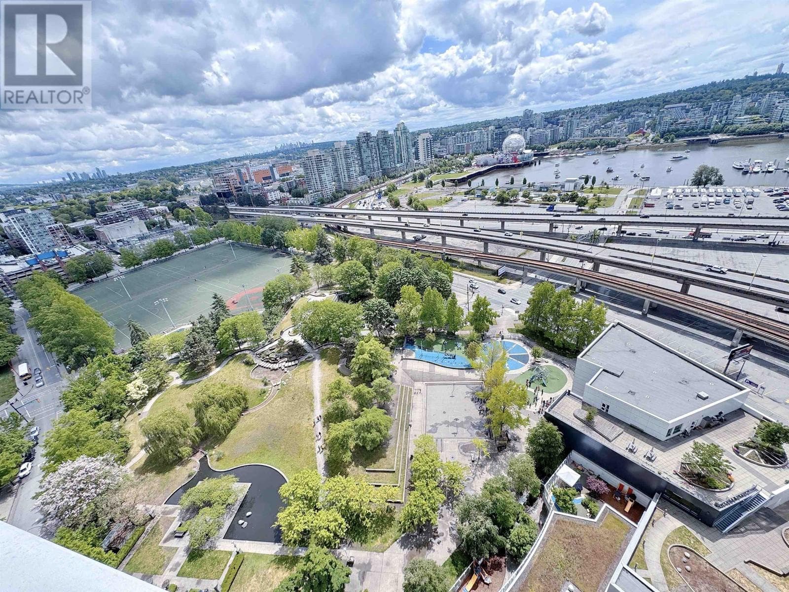 2901 58 KEEFER PLAZA, Greater Vancouver — photo 2