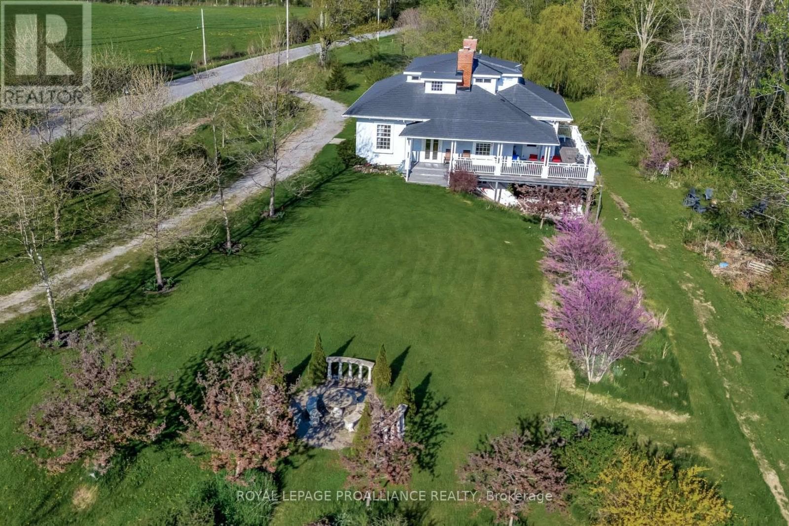 1479 LAKESIDE DRIVE, Central Lakes — photo 5