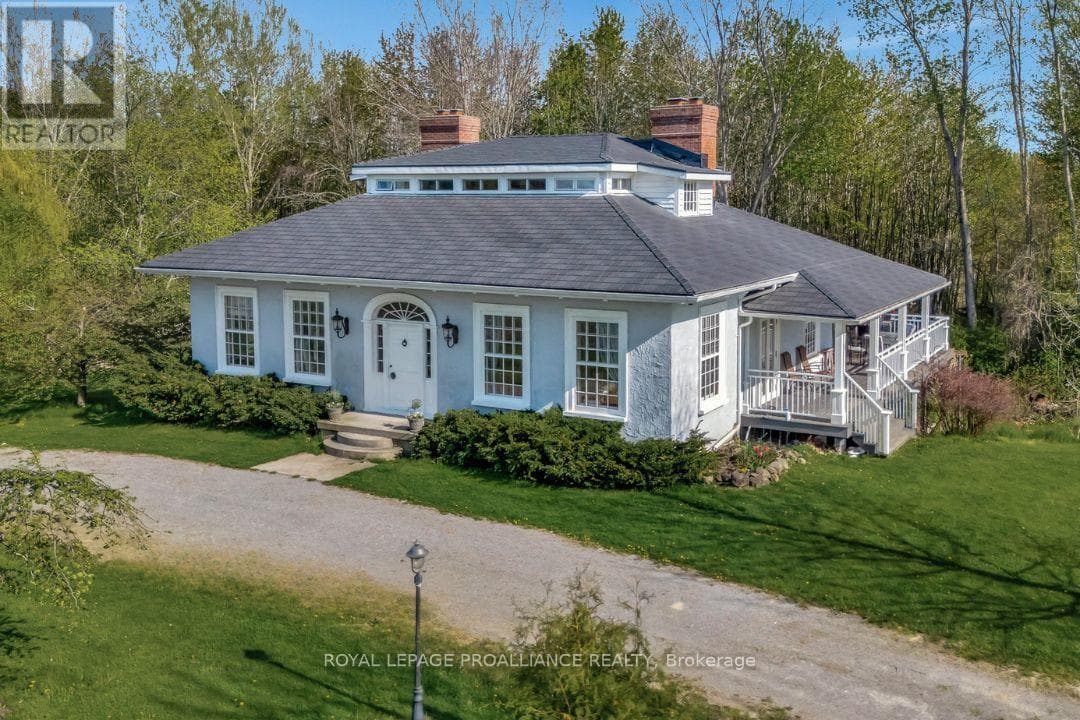 1479 LAKESIDE DRIVE in 